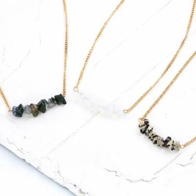 China BOHEMIA Stone Irregular Natural Gravel Necklace Dangling Clavicle Chain Spotted Crystal Gravel Necklace for sale