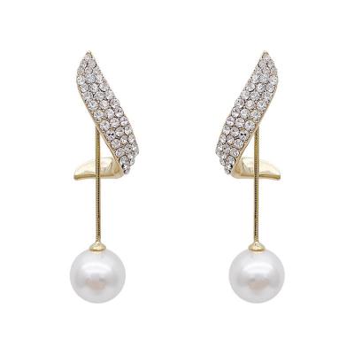 China Trendy Vintage Pearl Earring Stud Diamond Earrings Geometric Metal Fashion Statement Crystal Drop Dangle Earring For Women for sale