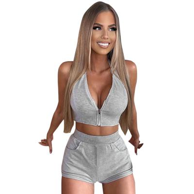 China 2021 Summer Breathable Hot Style Halter Zipper Jogging Crop Top Pockets Sportwear Casual Women's Shorts Two Piece Set for sale