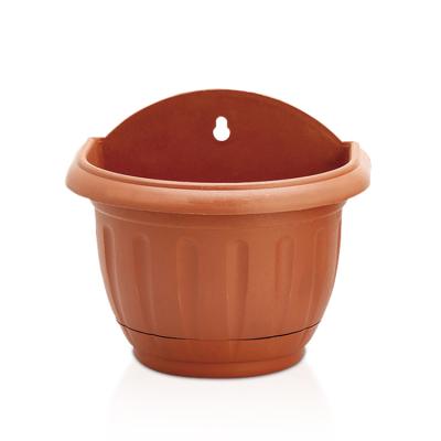 China Modern Half Garden Decor Wall Hanging Planter Plastic Flower Pots for sale