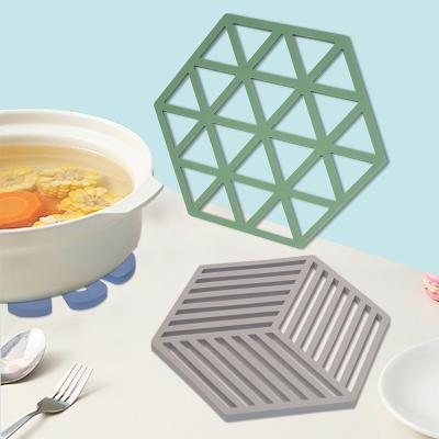 China Modern Table Mat For Dishes by Mat Silicone Placemat Silicone Dining Table Protector for sale