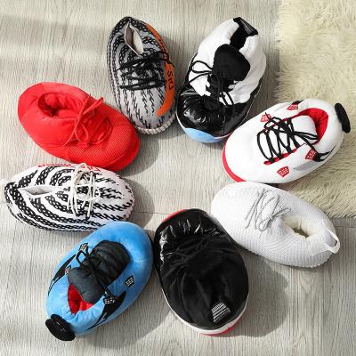 China Plush Jordan Designer Customized Party Home sneaker Yeezy fur winter bedroom slippers women and men fashion pantunflas 2021 fashion trend for sale