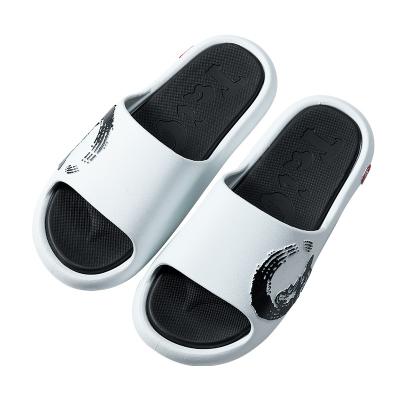 China CUSHIONING Fashionable Men's Slippers Use Thick-soled Eva Pad Indoor Sandals Couples Summer Fashion Home Slippers for sale