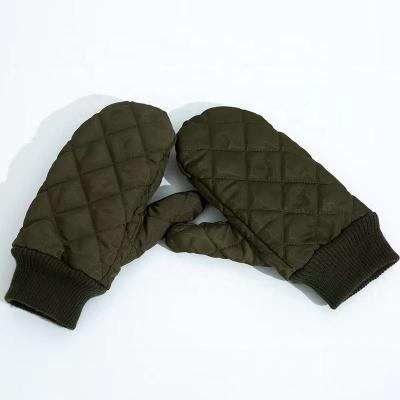 China Soft ; hot ; touch screen factory directly sell winter to thicken warm touch screen knitted cuff elastic mittens army green mittens for women men for sale