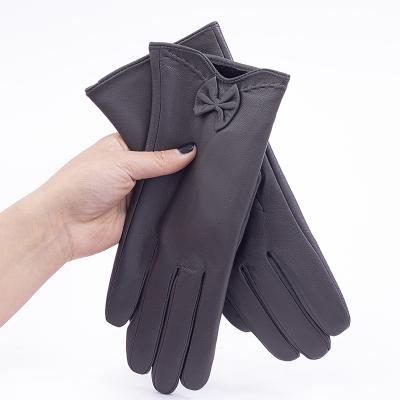 China Simple hot sale factory direct genuine leather fashion accessories leather gloves for women for sale