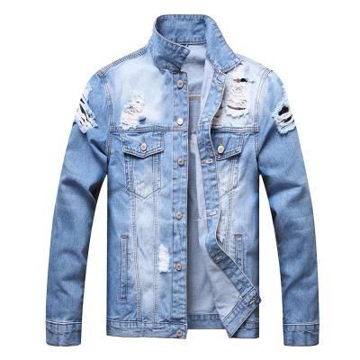 China Custom Large Size Denim Coat Loose Light Blue Ripped Jacket Waterproof Lattice High Quality Men's Denim Jacket for sale