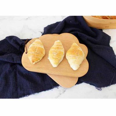 China Kitchen Creative Cloud Panel Dessert Display Trays Wooden Western Catering Tray for sale