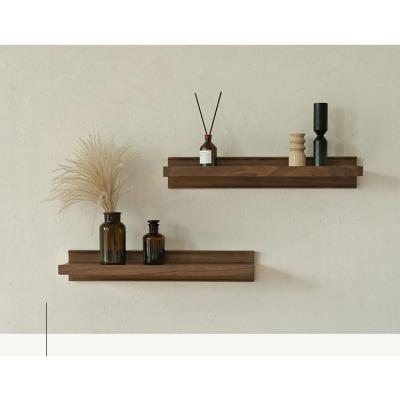 China Modern Household Restaurant Wall Shelf Wall Hanging Solid Wood Wooden Shelf for sale