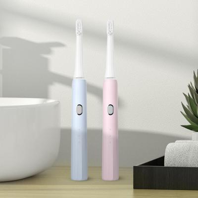 China Factory Battery Operated High Quality Design OEM ODM Brush With 3 USB Heads Sonic Electric Toothbrush For Adult chargeable for sale