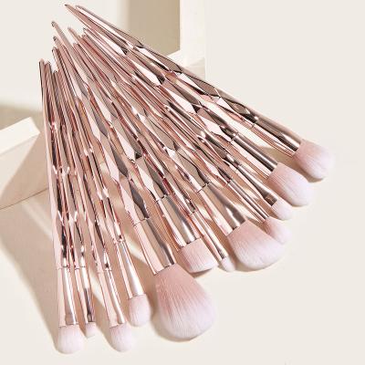 China 2021 Pink Makeup Brush Sleek High Fashion Makeup Brush Set Makeup Brush Display for sale