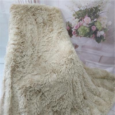 China High Quality Ultra Soft 100% Polyester Fleece Shaggy Blanket Anti-pilling Long Plush Blanket for sale