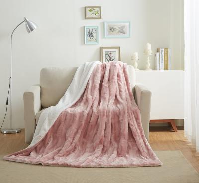 China Soft Warm Faux Fur (PV Plush) Dusty Rose Pink Soft Warm and Cozy Throw Blanket for sale