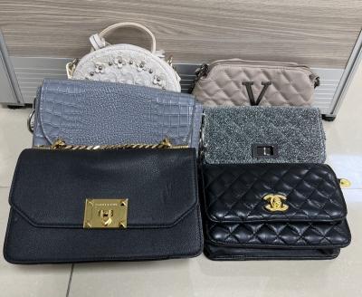 China Fashionable High Quality Second Handbag Used Bags in Bluk Secondhand Handbags Branded Wholesale for sale