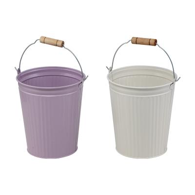 China Small Eco-friendly Tin Garden Bucket For Kids Color Metal Galvanized Garden Accessories Powder Coating Water Bucket Can With Handle for sale