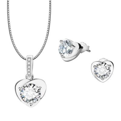 China Sterling Silver Love Heart Jewelry Engagement 925 Set of White Gold Jewelry Women's Romantic Wedding Party White Gold Earrings Necklace Gift for sale