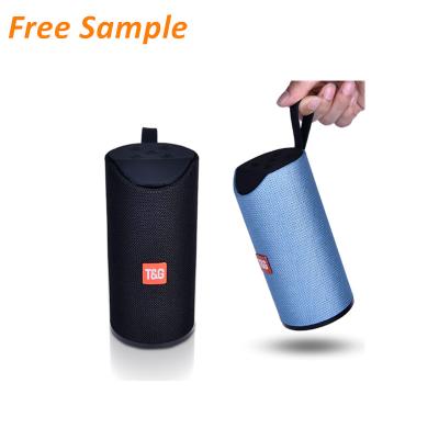 China Free Sample Home Subwoofer Gaming Mini Dj Car Super Bass Horn Sound Amplifiers Wireless Speakers Aux. Tf Video Portable Raincoat for sale