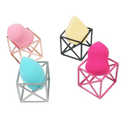 China Makeup Sponge Drying Amazon Best Selling Square Magic Metal Makeup Blender Sponge Beauty Blast Bracket Cosmetic Holder for sale