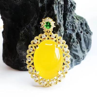 China CLASSIC Topaz pigeon egg Pendant Z1Z28-022 for sale