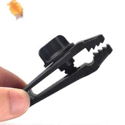 China Outdoor Gear Increasing Camping Outdoor High Quality Clamps For Tent Camping Gear Plastic Clips for sale