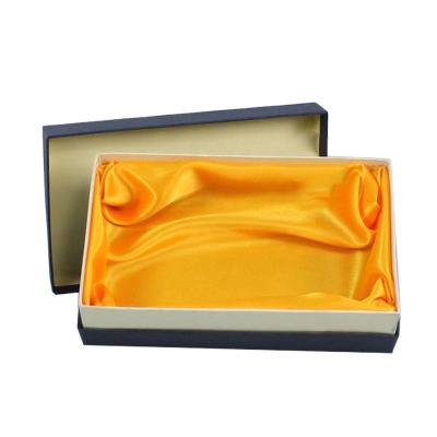 China Recycled Materials Wholesale Recyclable Empty Clothing Boxes Custom Logo Luxury Storage Clothing Packaging Box Closure Cardboard for sale