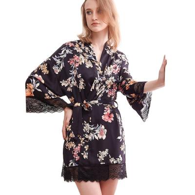 China QUICK DRY Spring and Autumn Silk Ladies Pajamas Printed Bathrobe for sale