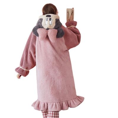 China Autumn and winter flannel home clothing lovers long code QUICK DRY uniform pajamas thick warm cute cartoon pink spot for sale