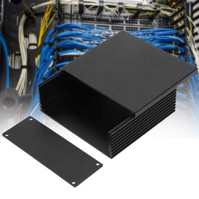 China Electrical Hardware Machining Black Aluminum Enclosure Extruded PCB Power Banks Electronic Box Project Case à venda