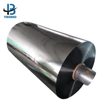 China Dureza suave Plata pura Película PET metalizada Película Mylar aluminizada para extrusão múltipla à venda