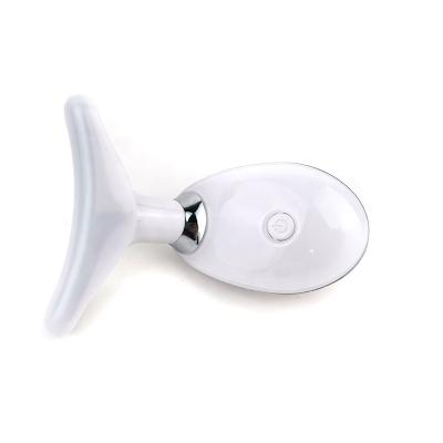 China Portable Face Lift Remove Wrinkle Anti Aging Reduce Puffiness USB Handheld Electric Reduce Lines Home Use Neck Massager for sale