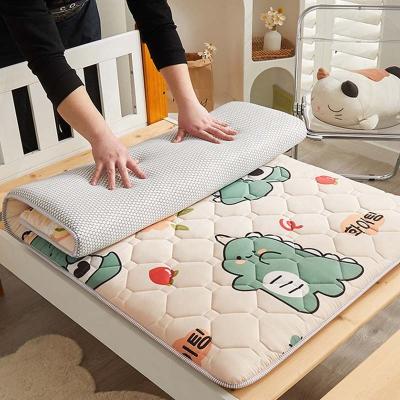 China Latex Foldable Comfortable Children's Mattress Cartoon Dinosaur Baby Mattress Topper for sale