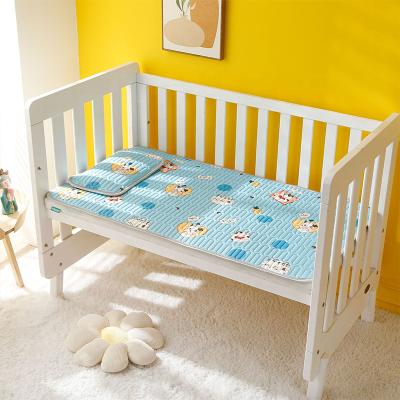 China Kindergarten Nap Mat Breathable Sweat Absorbing Children Foldable Baby Summer Crib Ice Splicing Mattress for sale