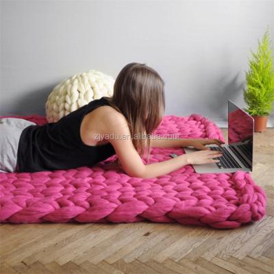 China Large Large Waterproof Merino Wool Blankets / Giant Knit / Cozy Throw Chunky Blanket for sale