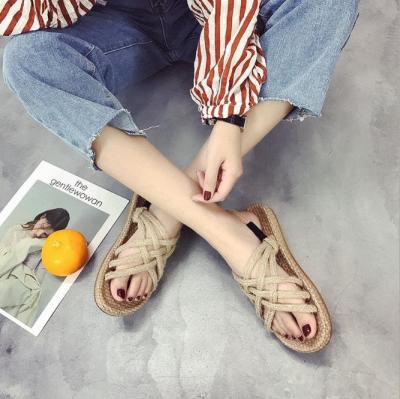 China 2019 New Quick-drying Women's Sandals Casual Women's Beach Sandals Wholesale for sale