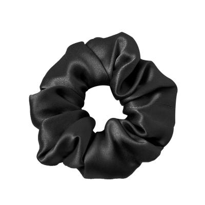 China 100% European and American Designer Mulberry Silk Scrunchies Style Hair Scrunchies Large Size Hair Silk Scrunchies for sale