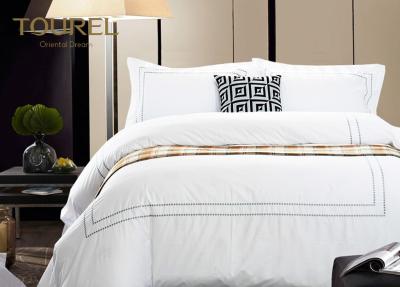 China Comfortable White Jacquard Hotel Bedding Duvet Covers Luxury King Size for sale