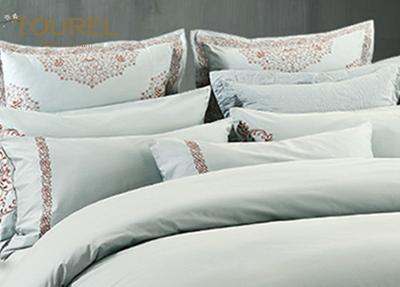 China King Size  Poly / Cotton Jacquard Bedding Set Mixed Designs For Hotel for sale