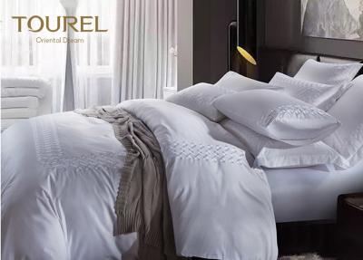 China Poly Fiber Four Seasons Hotel Quality Bed Linen Duvet Bedding Sets 180*200  200*200 for sale