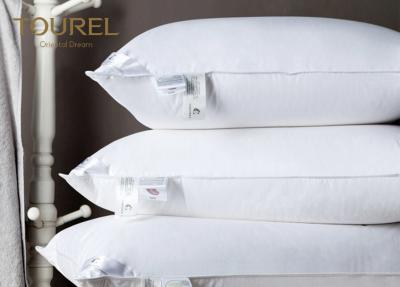 China Plain Hotel Comfort Inn Soft Pillows With Safty Raw Material for sale