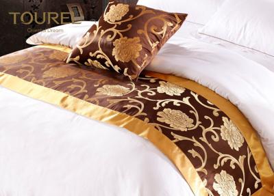 China Decoration King Size Hotel Satin Bed Runners And Cushions 100% Polyester for sale