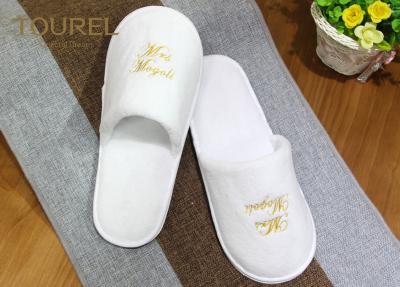 China Incredibly Disposable Hotel Slippers Comfortable Premium 100% Cotton Cloth SPA Slippers for sale