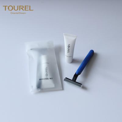 China Disposable Hotel Guest Amenities With Shaving Razor And Shaving Cream for sale