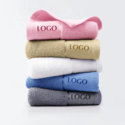 China Soft Custom Logo Hotel Cotton Towels In Bathroom for sale