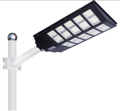 China ROAD Outdoor Ip65 All In One Solar Street Light 100W 200W 300W 400W 500W 600W Integrated Led Solar Street Light for sale