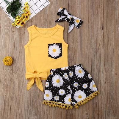 China MIOZING Regular Casual Kids Girl Clothes Yellow Sleeveless T-shirt Floral Tops Shorts Headwear 3pcs Teams Sets Kids Clothes for sale