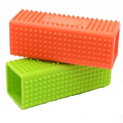 China Viable Wholesale Soft Square Self Cleaning Pet Slicker Grooming Brush For Dogs Pet Hair Removal Brush for sale