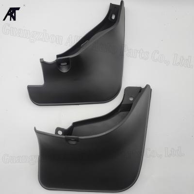 China 4Pcs/SET Plastic Front And Rear Mud Flaps Splash Guards Mud Flaps For TOYOTA CAMRY XV10 Mud Flaps 1992-1996 76625-39305 for sale