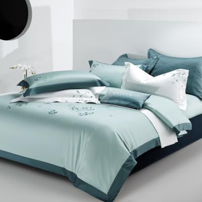 China Folded Hotel 100% cotton bedding sets luxury Celadon beauty long-staple cotton bed comforter for sale