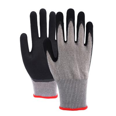 China Antiabrasivo de fuerte agarre Guantes de trabajo industrial A5 resistentes a cortes HPPE Guantes mecánicos antiabrasivo en venta