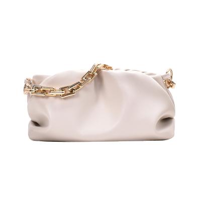 China New Large Capacity Thick Bag Dumpling Pu Gold Chain Soulder Handbags Simple Soft Leather Armpit Bag Fashionable Thick Handbags for sale