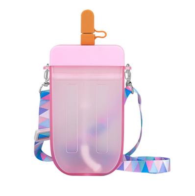 China Useful Drink Clip Shoulder Mini Handbag Bags Fashion Ice Cream Straw Plastic Cup Shape Purse for sale